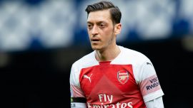 Mesut Özil ile Arsenal fesih için masaya oturdu