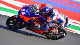 Milli motosikletçi Deniz Öncü İspanya'da piste çıkacak