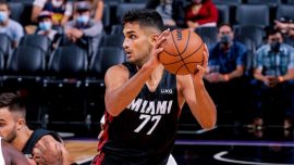 NBA'deki "Türk derbisi"ni Ömer Faruk Yurtseven'li Miami Heat kazandı