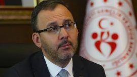 Bakan Kasapoğlu'ndan kazada hayatını kaybedenler için taziye mesajı