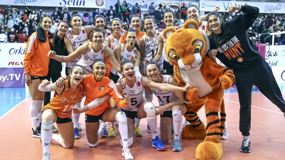 Türk voleybolu Avrupa’daki yükselişini sürdürüyor