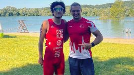 Paratriatlon yarışlarında Uğurcan Özer'den bir ilk