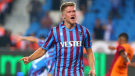 Trabzonspor'da Cornelius çifte mutluluk yaşamak istiyor