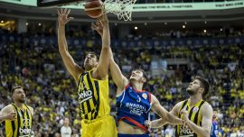 Basketbol Süper Ligi final serisinde heyecan sürüyor