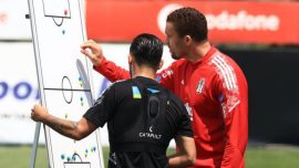 Valerien Ismael oyuncularına Fenerbahçe'yi ezberletiyor
