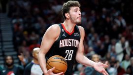 NBA'de Alperen'in 18 sayısı Rockets'ın kazanmasına yetmedi