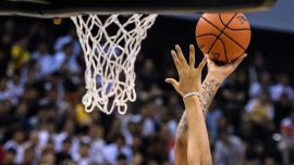 76ers, Lakers'ı uzatmada yendi