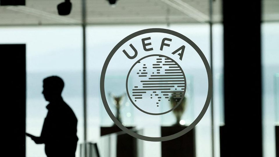 UEFA’dan Brüksel’deki saldırıda ölen 2 kişi anısına saygı duruşu kararı