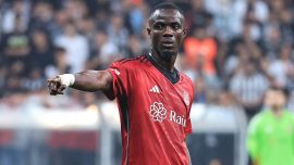 Beşiktaş'ta Eric Bailly sakatlandı