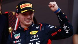 Formula 1'de sezonun son yarışını Verstappen kazandı